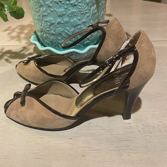 Linea Paolo Pumps - Picture 9 of 10